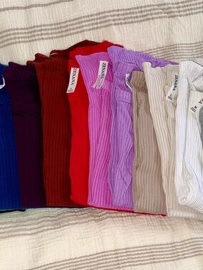 Assorted colors ribbed tanks